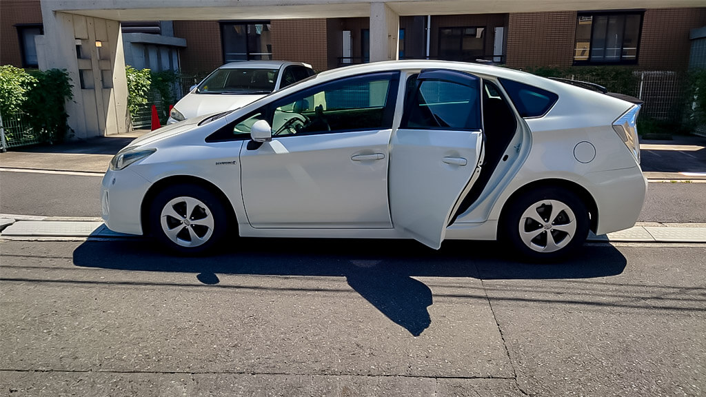プリウス(3517)（TOYOTA トヨタ）をレンタル【5時間でも800円】横浜市
