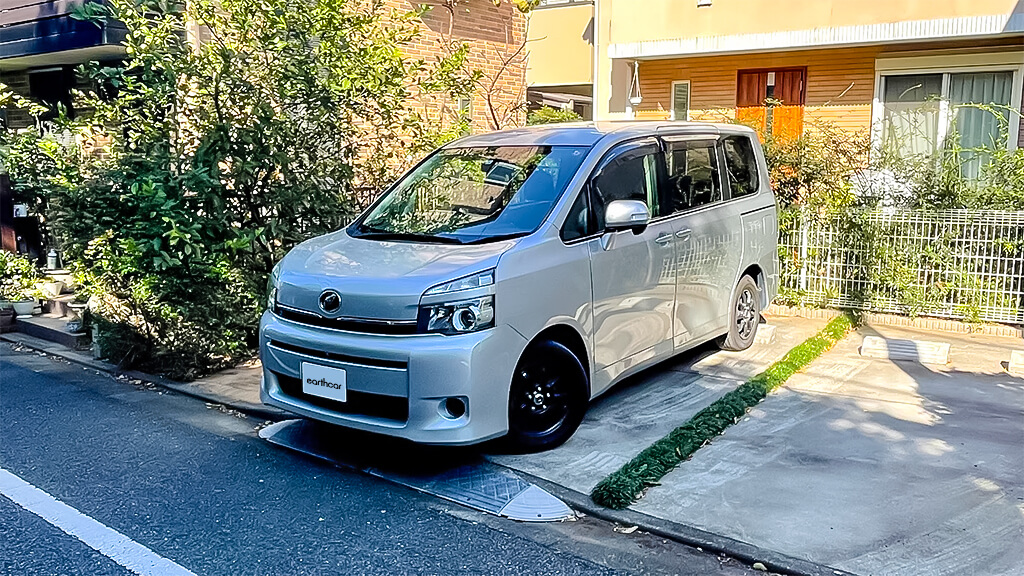 トヨタ ヴォクシー('07.06~'13.02)