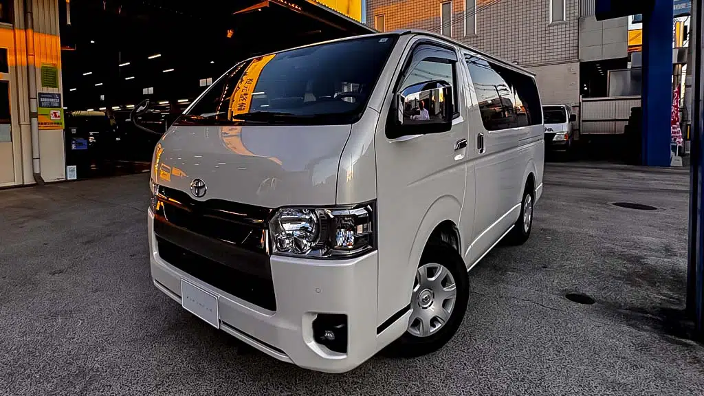 スタッドレス装着車：ハイエース(45)（TOYOTA トヨタ）をレンタル【4時間でも1500円】門真市小路町ステーション（門真市）｜EARTHCAR